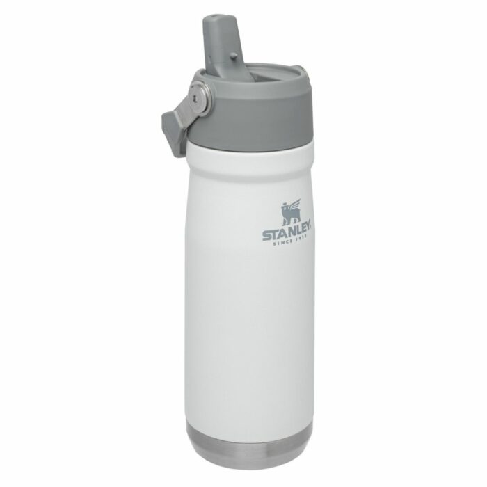 botella-stanley-flip-straw-para-liquido-500ml-polar-46826-04
