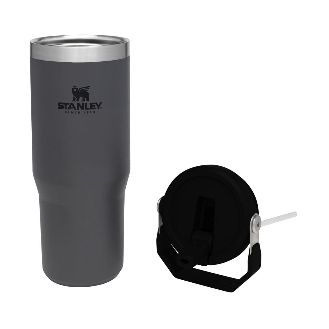 https://www.doiteargentina.com.ar/wp-content/uploads/2021/12/vaso-stanley-flip-straw-para-liquido-887ml-gris-46829-03.jpg